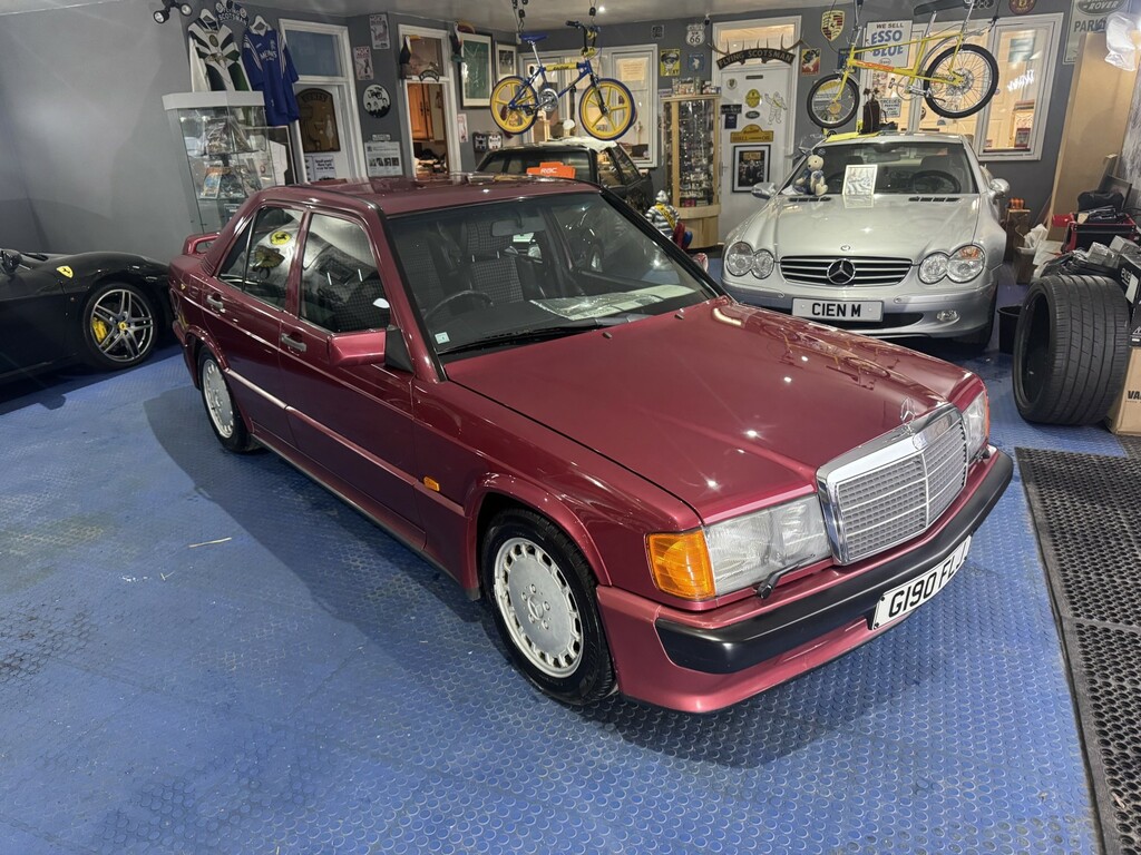 Mercedes-Benz 190 Saloon 2.5 1990 Red #6