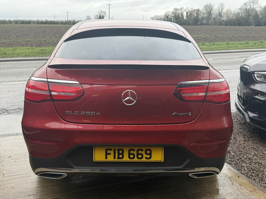 Mercedes-Benz GLC Class Suv 2.1 Glc250d Amg Line 2017 FIB669 Red #6