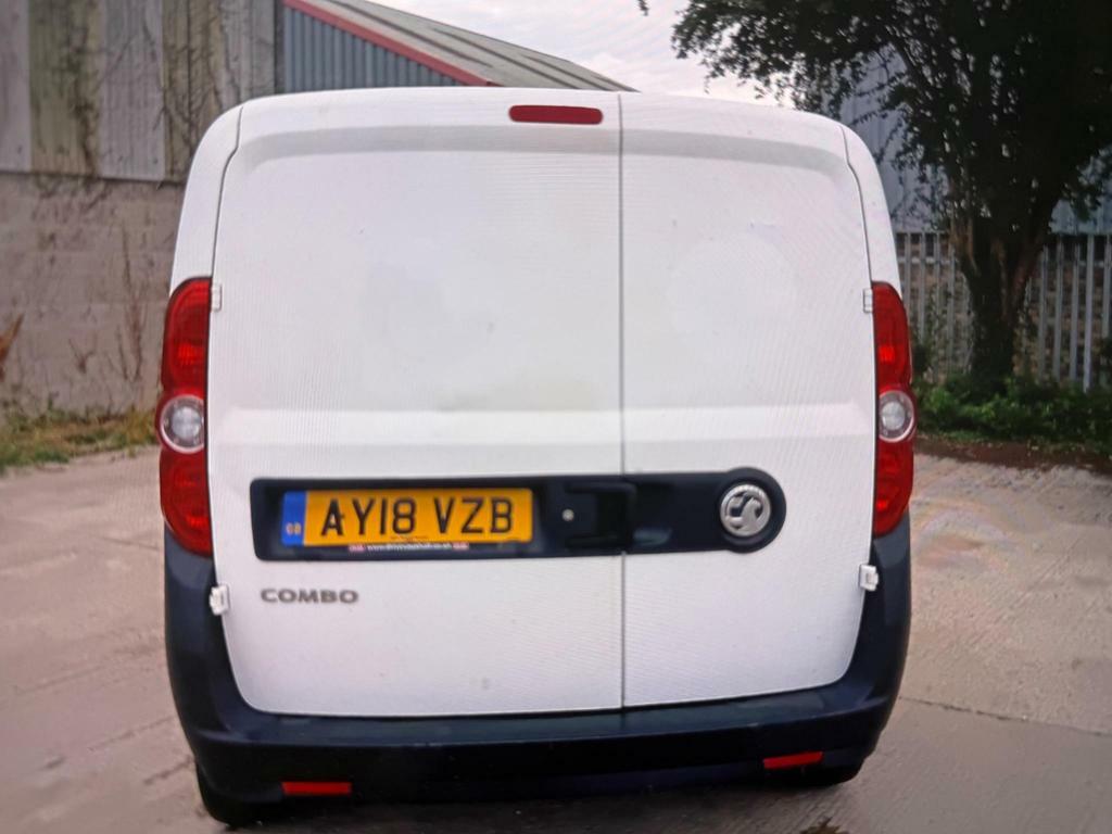 Vauxhall Combo 1.3 Cdti 2000 Fwd L1 H1 White #6