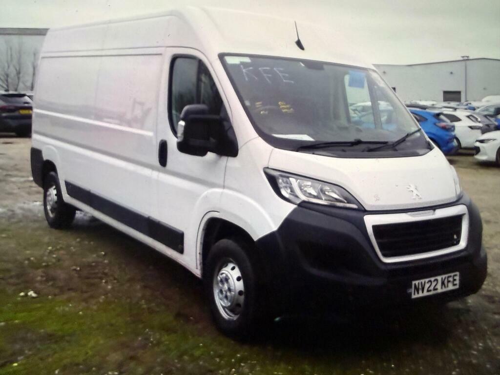 Peugeot Boxer 2.2 Bluehdi 335 Professional L3 H2 Euro 6 S S NV22KFE White #3