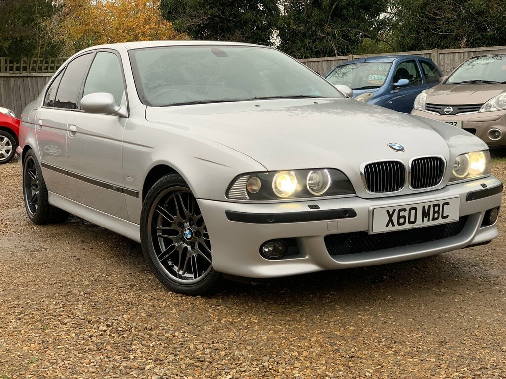 BMW M5 4.9 4dr Silver