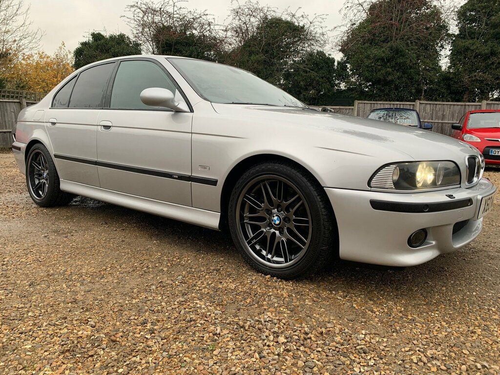 BMW M5 4.9 4dr Silver #5