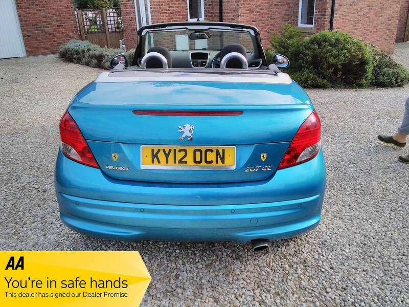 Peugeot 207 CC 1.6 Hdi Gt Blue #5