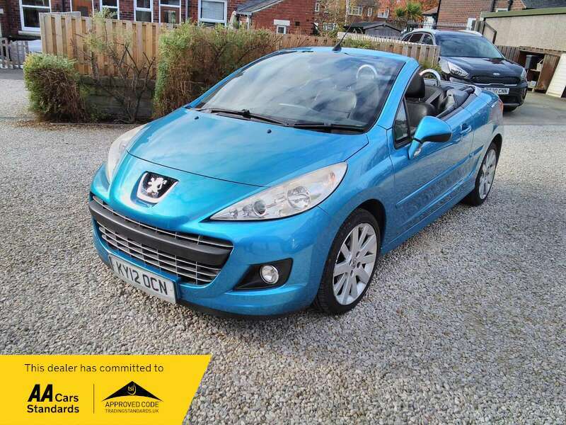 Peugeot 207 CC 1.6 Hdi Gt Blue #2