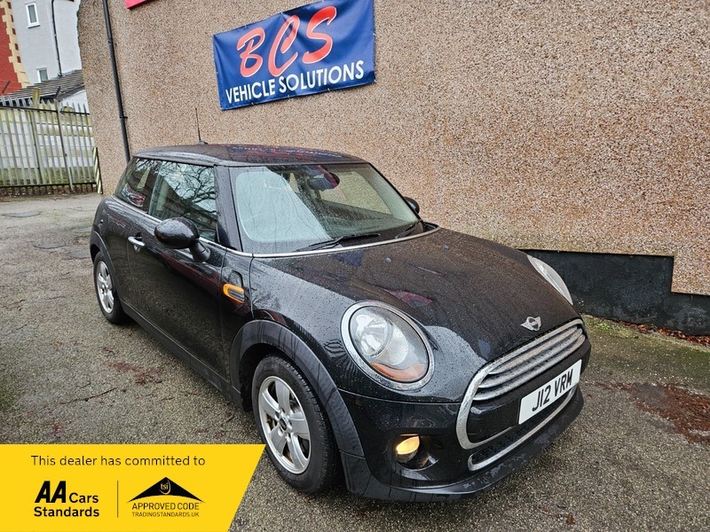Mini Hatch Cooper D Black