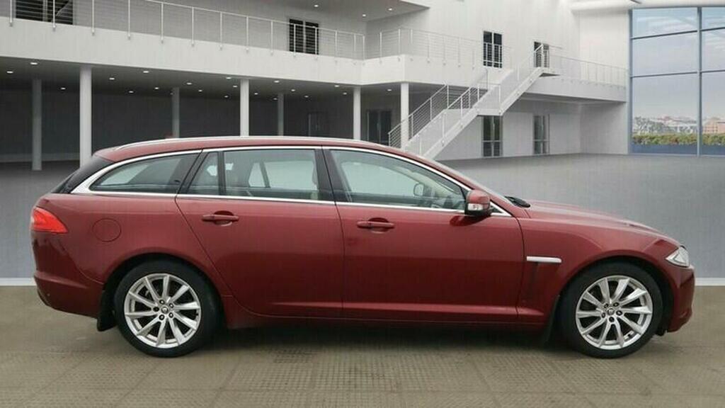 Jaguar XF Estate 2.2D Premium Luxury Sportbrake Euro 5 SH63XHX Red #4