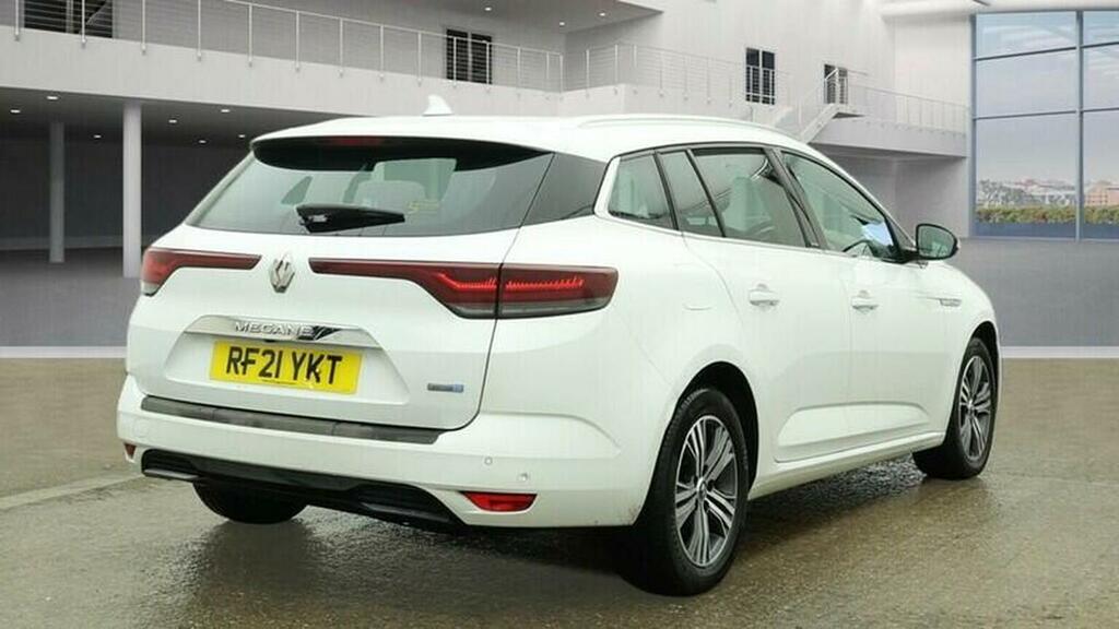 Renault Megane E-Tech Estate 1.6 E-tech 9.8Kwh Iconic Sport Tourer RF21YKT White #2