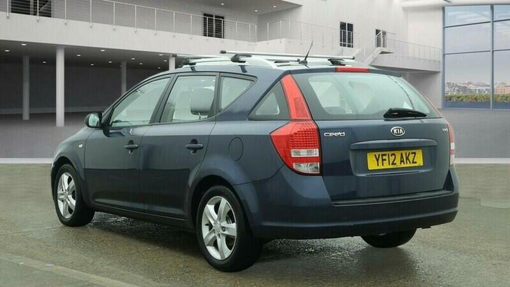 Kia Ceed Estate 1.6 Crdi 2 Sports Wagon Euro 5 20 Blue #3