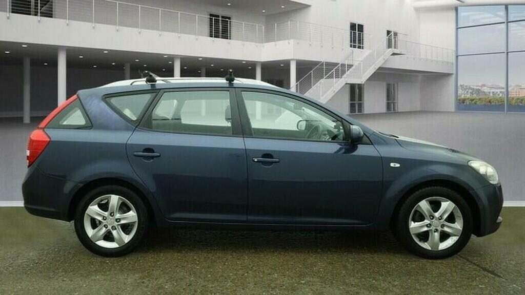 Kia Ceed Estate 1.6 Crdi 2 Sports Wagon Euro 5 20 Blue #5