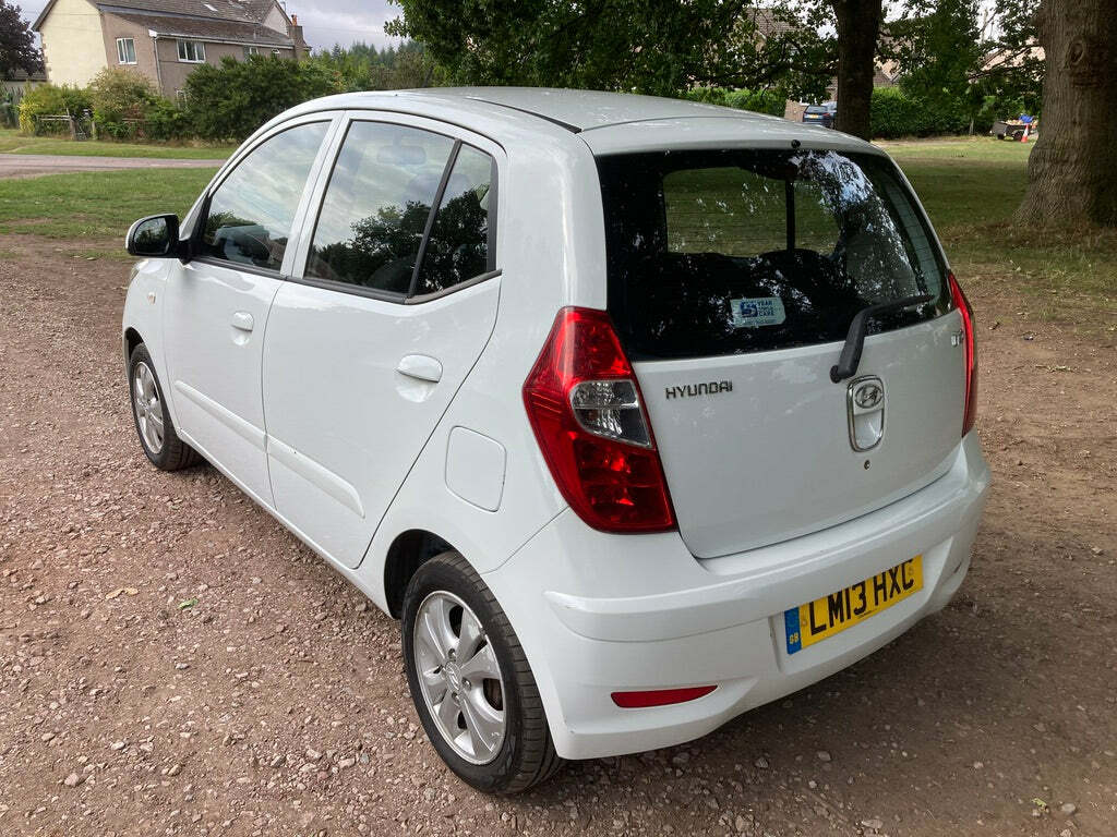Hyundai I10 1.2 Active. One Owner From New Low Mileage. LM13HXC White #2