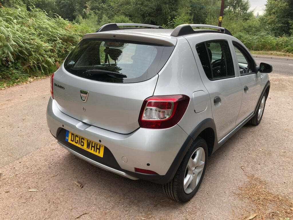 Dacia Sandero Stepway 0.9 Tce Laureate DG16WHH Silver #4