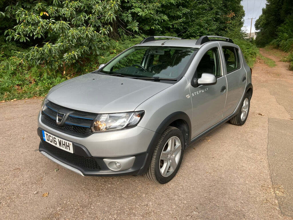 Dacia Sandero Stepway 0.9 Tce Laureate DG16WHH Silver #3