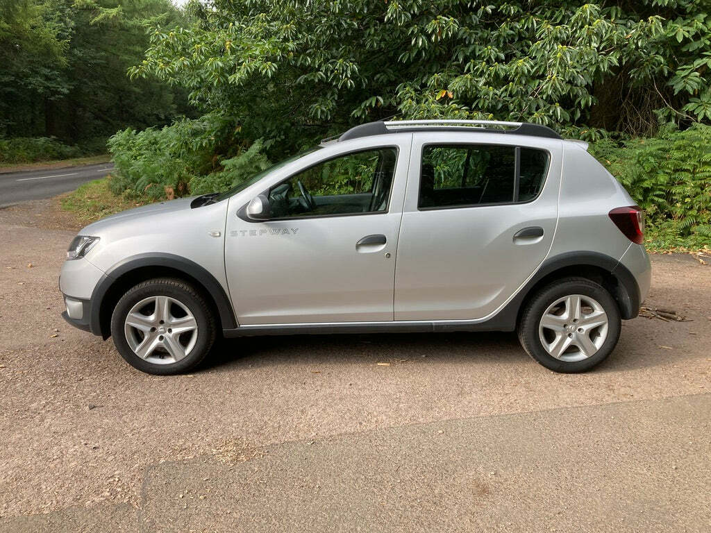 Dacia Sandero Stepway 0.9 Tce Laureate DG16WHH Silver #6