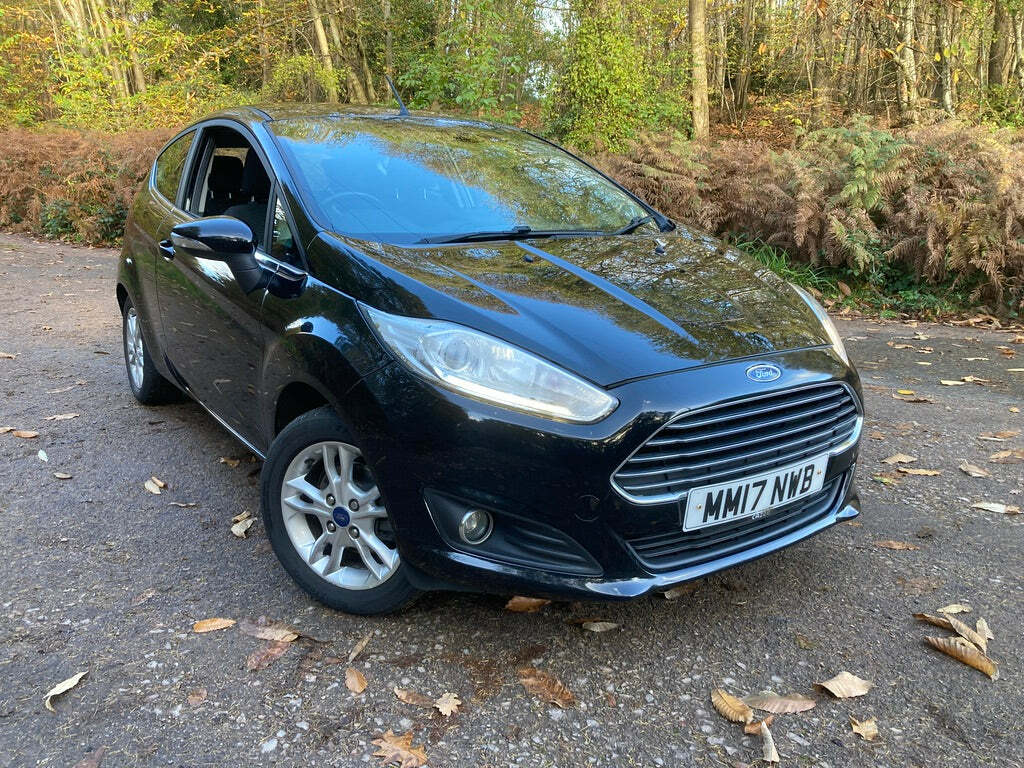 Ford Fiesta Zetec Hatchback Euro 6. Black