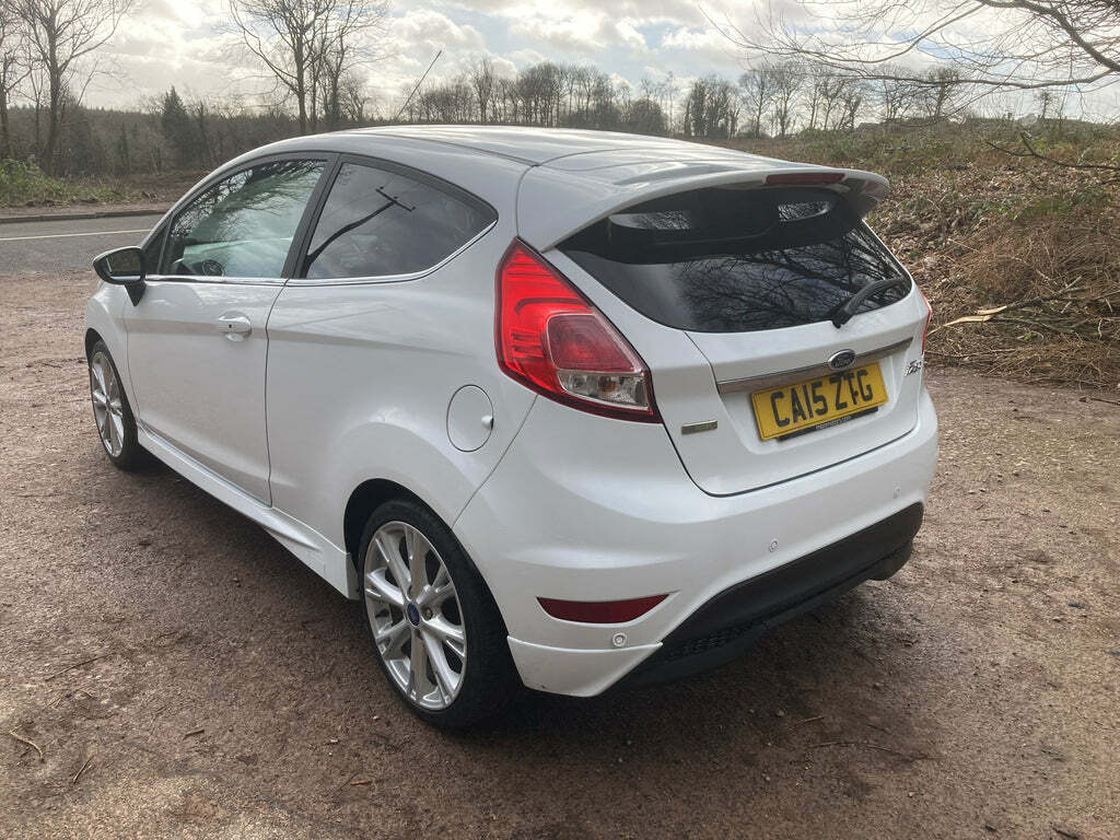 Ford Fiesta 1.0 Ecoboost Titanium X Hatchback CA15ZTG White #2