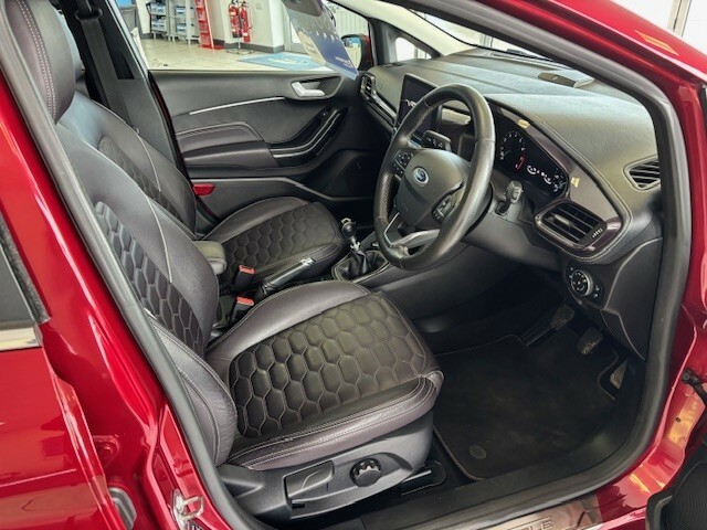 Ford Fiesta 1.0 T Ecoboost Vignale FL67GCF Red #5