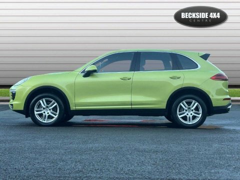 Porsche Cayenne 3.0 Td V6 RX65UMY Green #5