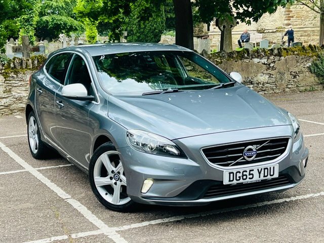 Volvo V40 2.0 D2 R-design Nav Euro 6 118 Bhp Grey #2