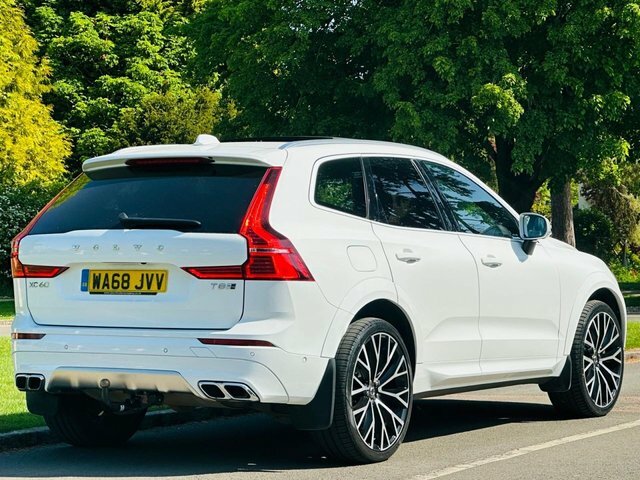 Volvo XC60 2.0H T8 Twin Engine 10.4Kwh R-design Pro Suv P White #5