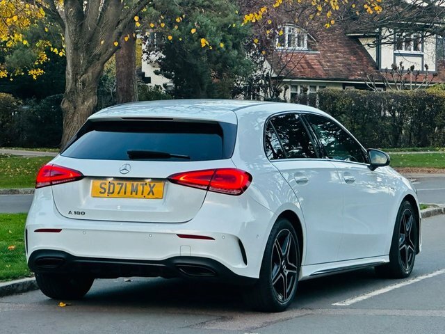 Mercedes-Benz A Class 1.3 A180 Amg Line Edition Executive Hatchback SD71MTX White #5
