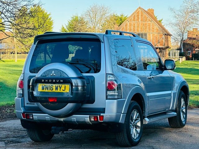 Mitsubishi Shogun 3.2 Di-dc Barbarian Suv 4Wd Euro 6 Silver #5