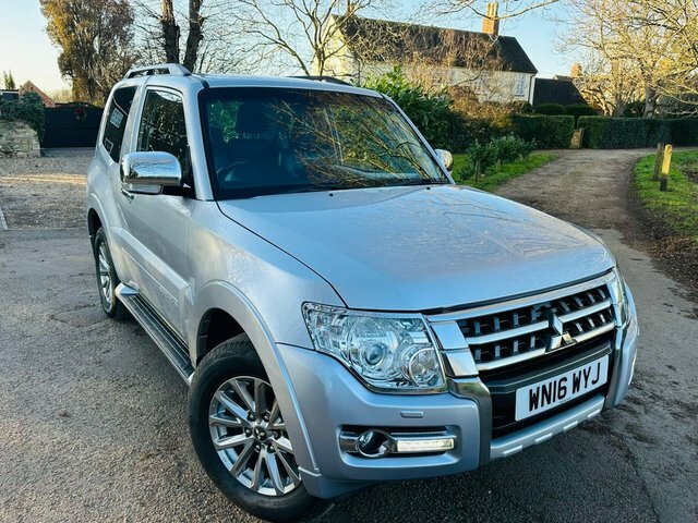 Mitsubishi Shogun 3.2 Di-dc Barbarian Suv 4Wd Euro 6 Silver #3