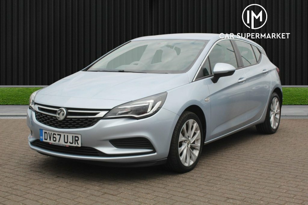 Vauxhall Astra 1.4L Design DV67UJR Silver #2