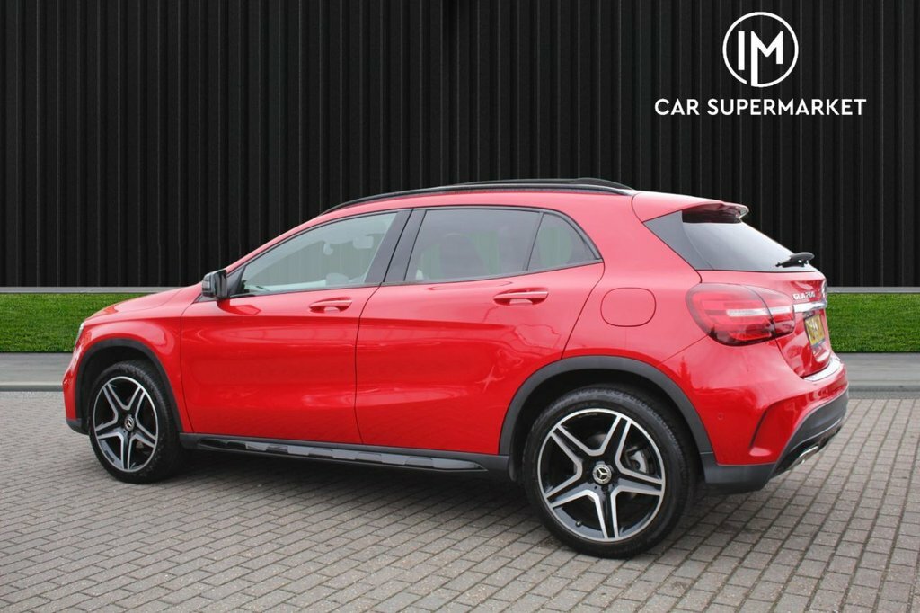 Mercedes-Benz GLA Class 1.6L Amg Line Edition NU69HCH Red #6