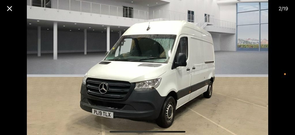 Mercedes-Benz Sprinter 2.1L Null White