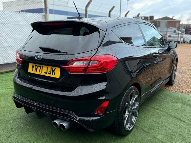 Ford Fiesta 1.0T Ecoboost St-line Edition Hatchback YR71JJK Black #2
