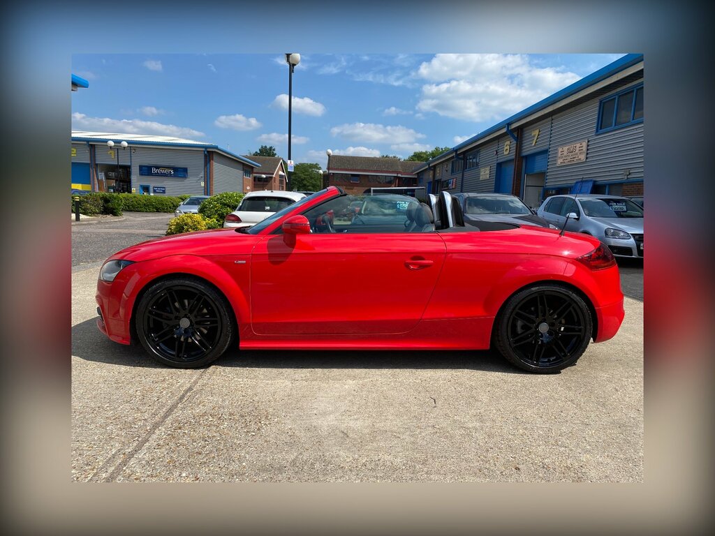 Audi TT 2.0T Fsi Black Edition S Tronic Red #3