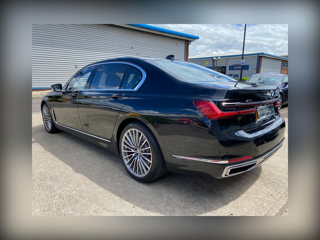 BMW 7 Series 745Le Xdrive Black #6