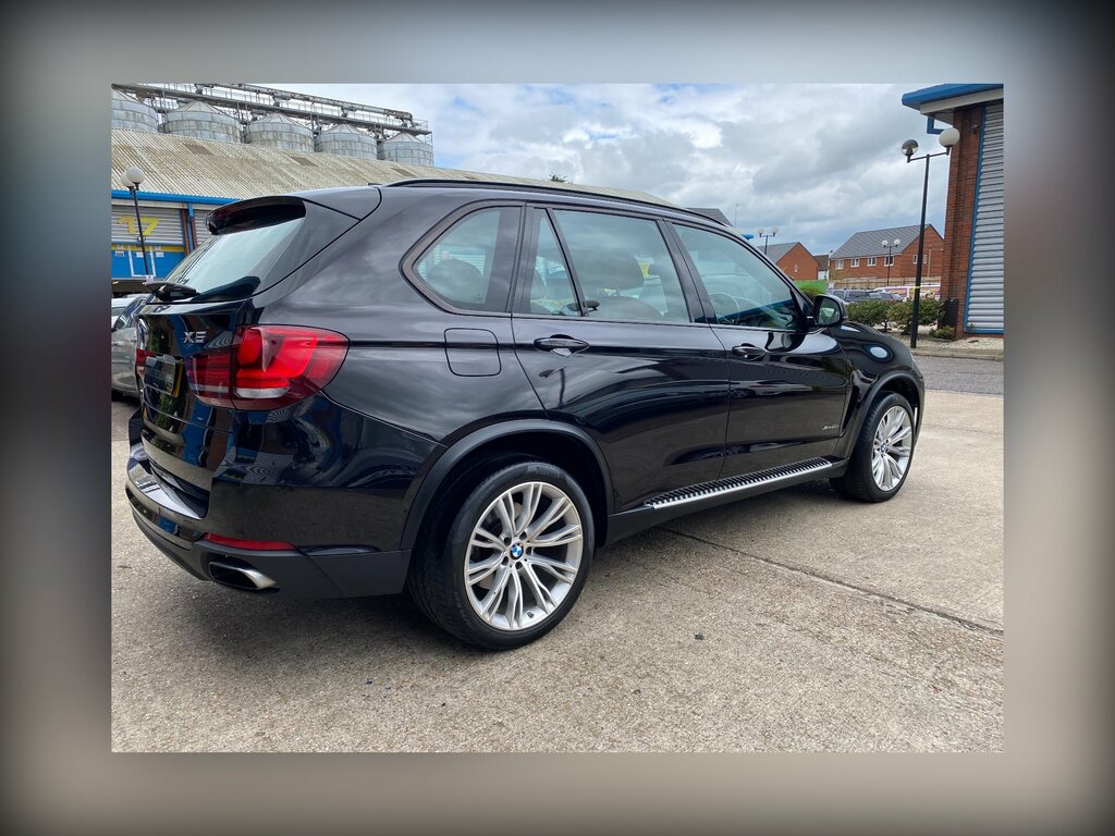 BMW X5 Xdrive50i Se Black #3