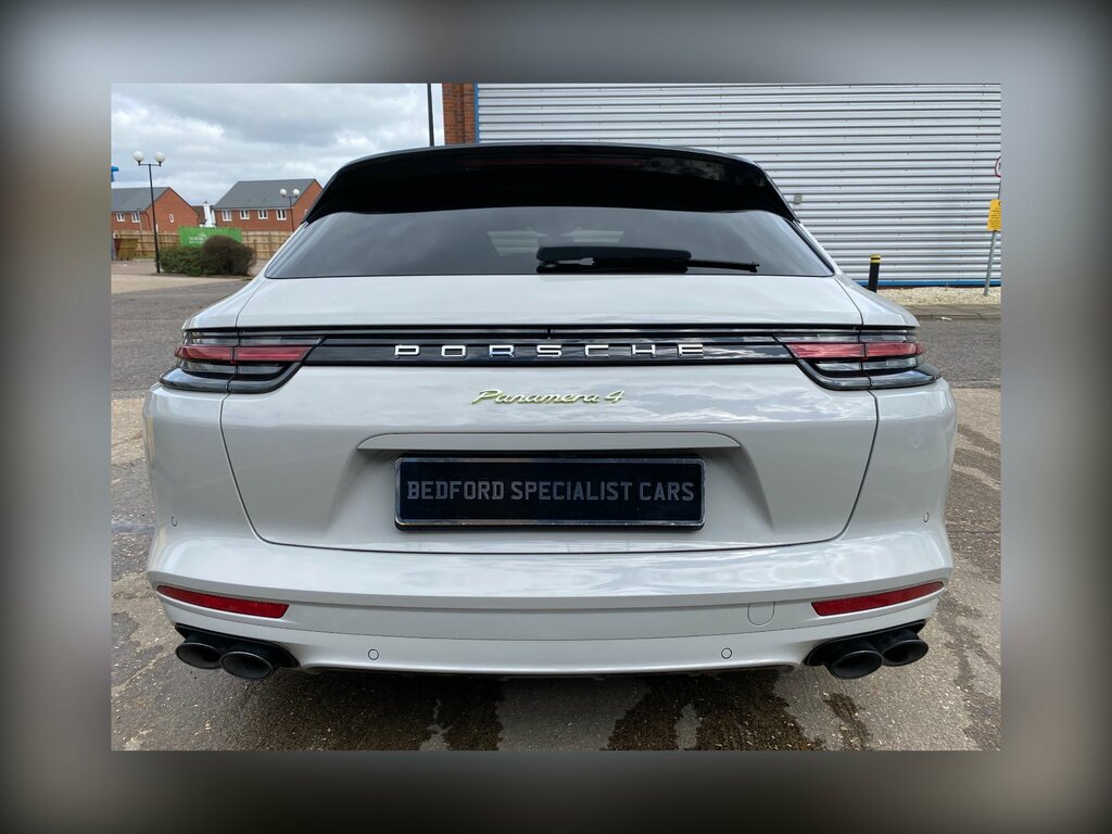 Porsche Panamera 4 Sport Turismo Pdk 5-Door VT19JKJ Grey #5