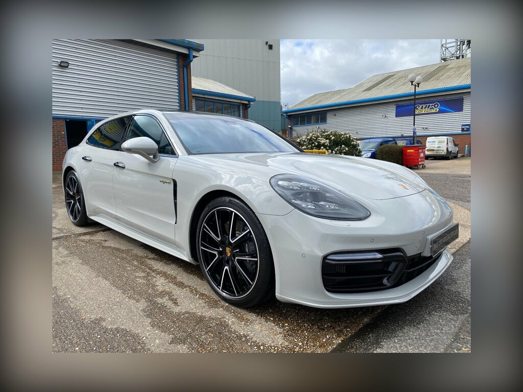 Porsche Panamera 4 Sport Turismo Pdk 5-Door Grey