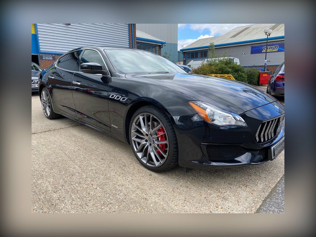 Maserati Quattroporte Gransport S 4-Door Black