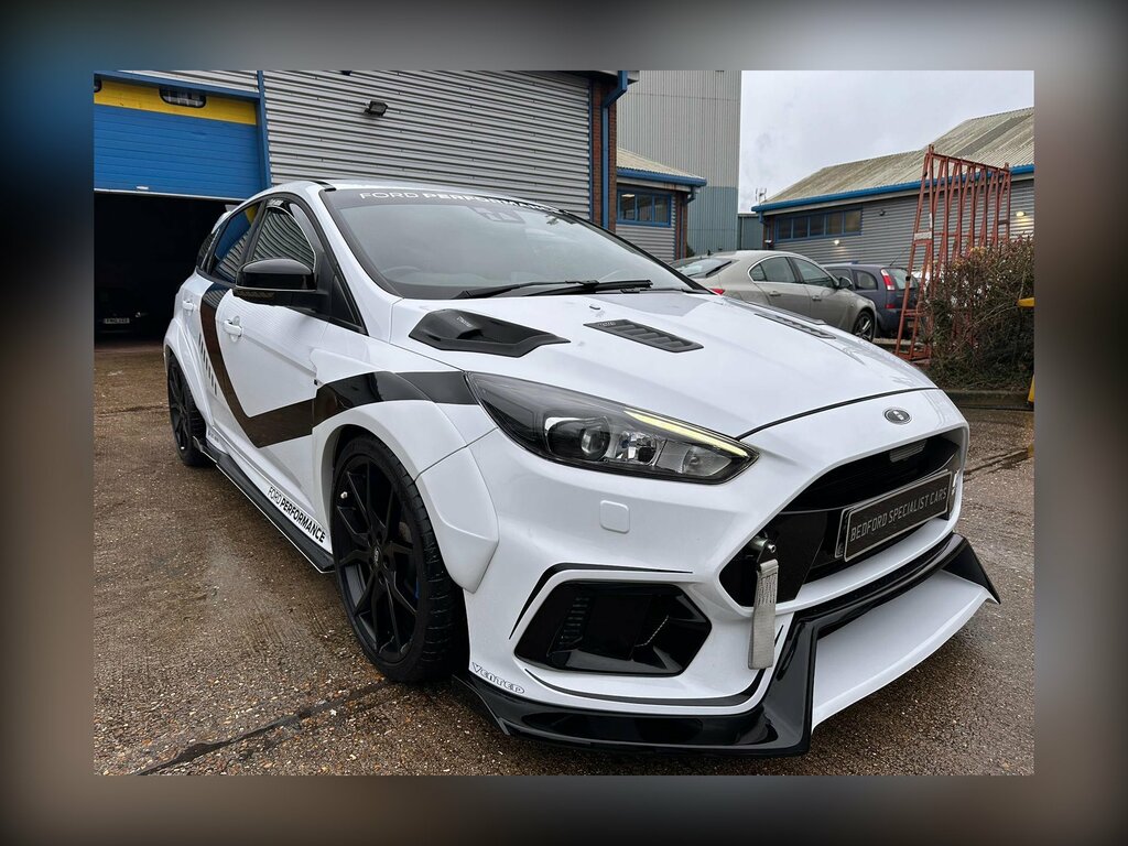 Ford Focus 2.3 Ecoboost White