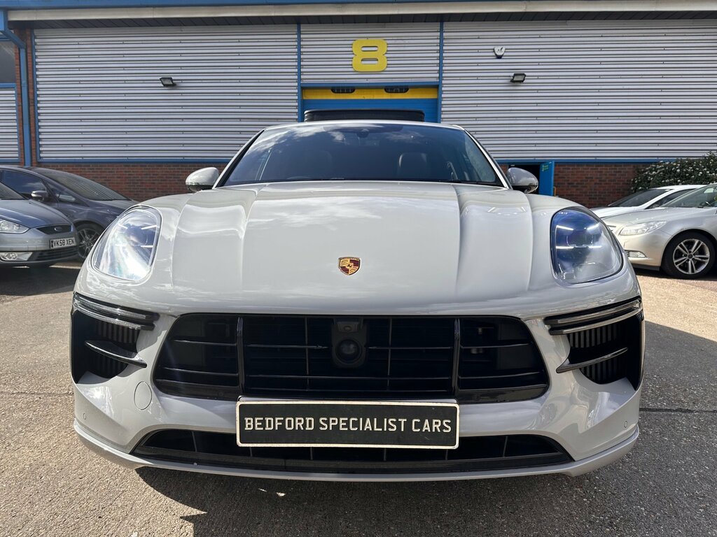 Porsche Macan Turbo Pdk Grey #2