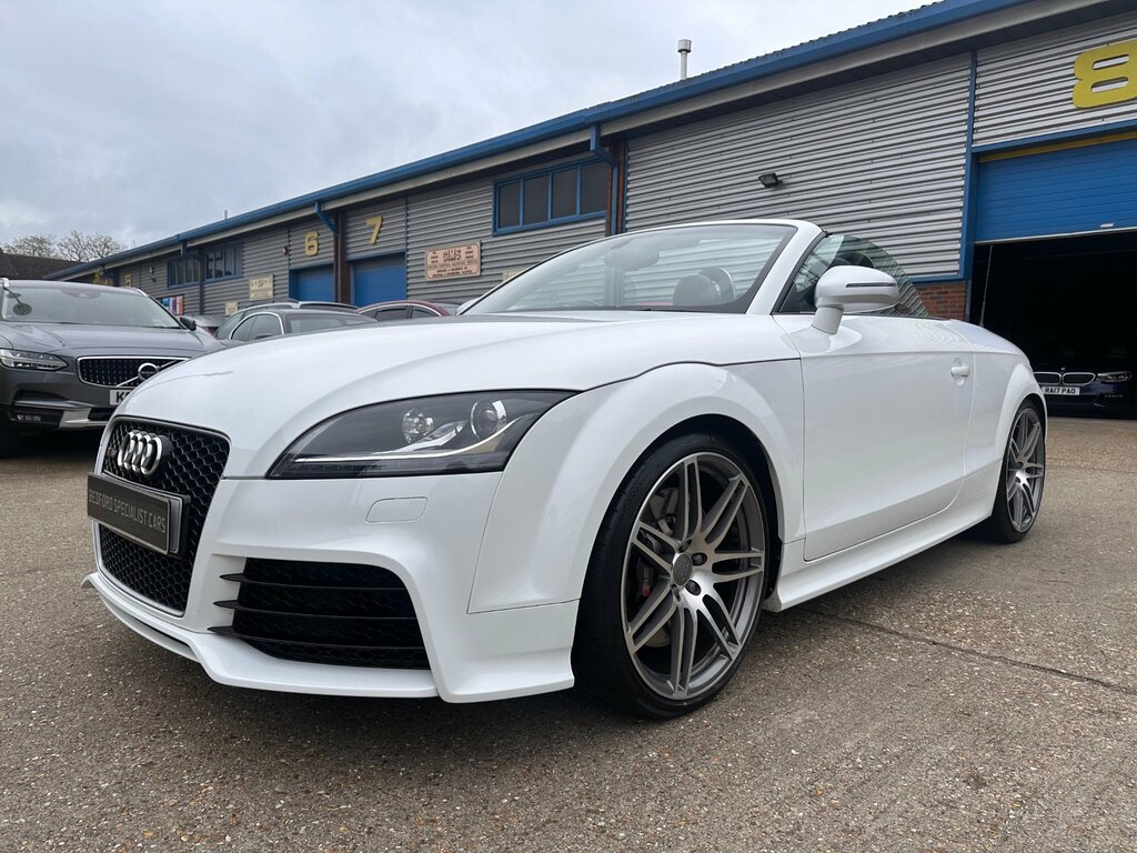 Audi TT RS Rs Tfsi Quattro 2-Door White #3