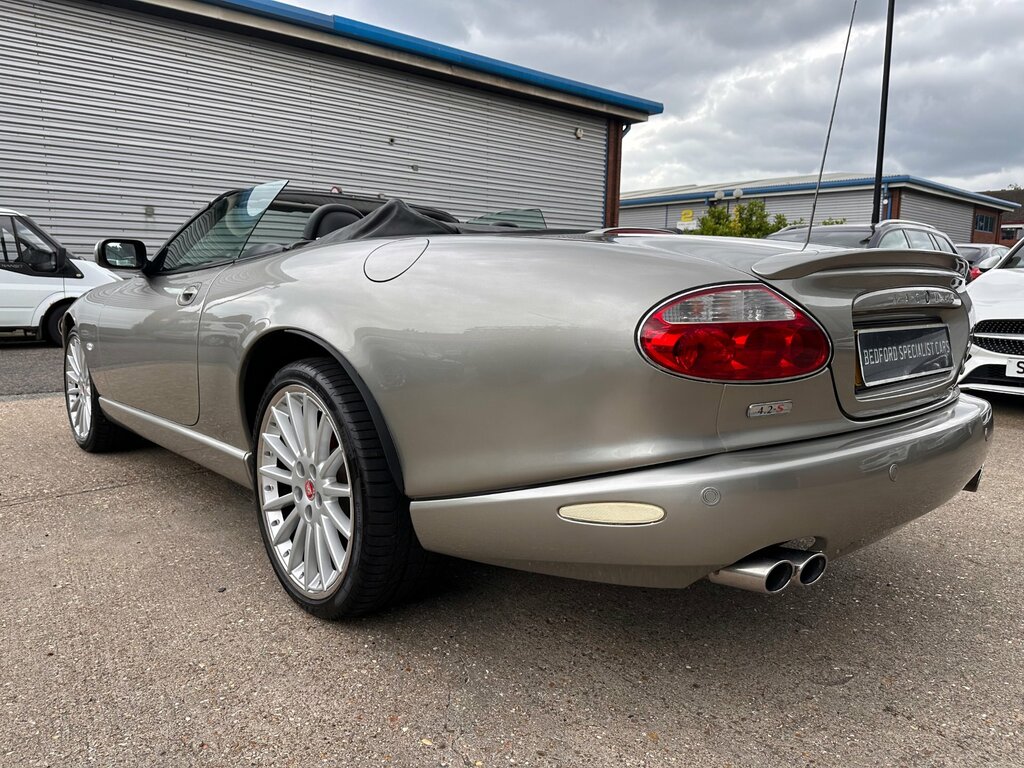 Jaguar XKR Xkr Convertible 2-Door Gold #5