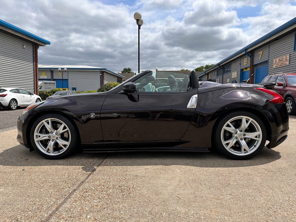 Nissan 370Z 3.7 V6 Gt Black #3