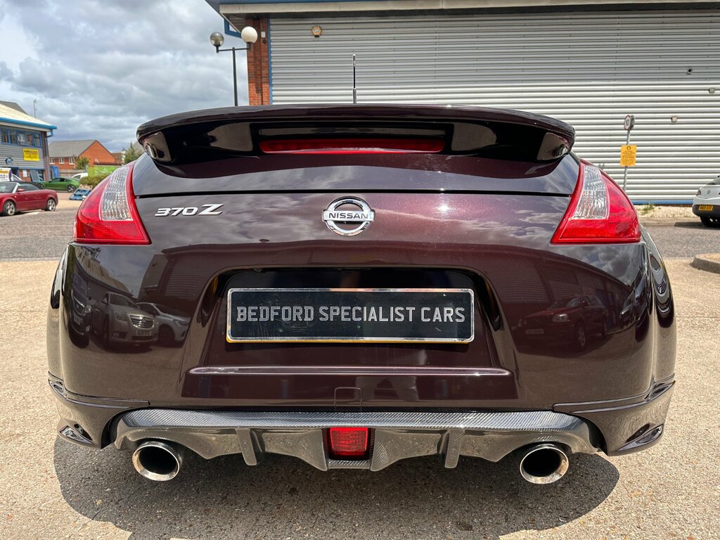 Nissan 370Z 3.7 V6 Gt Black #6