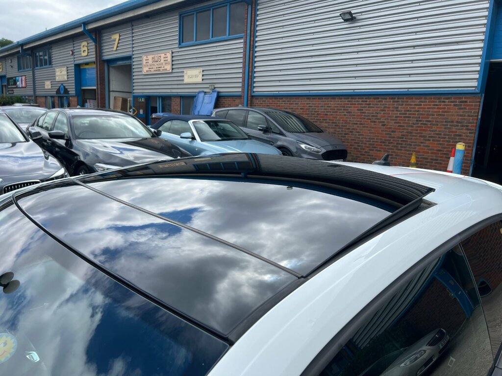 Volkswagen Scirocco 2.0 Tsi Bluemotion Tech Gts Dsg White #3
