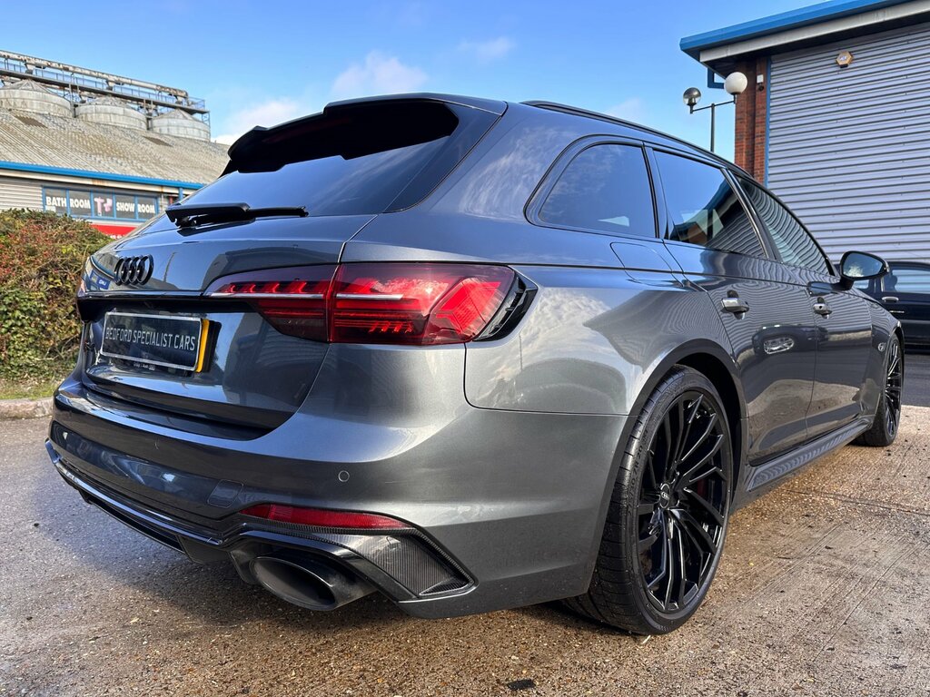 Audi RS4 Rs 4 Tfsi Quattro Carbon Black Tiptronic Grey #4
