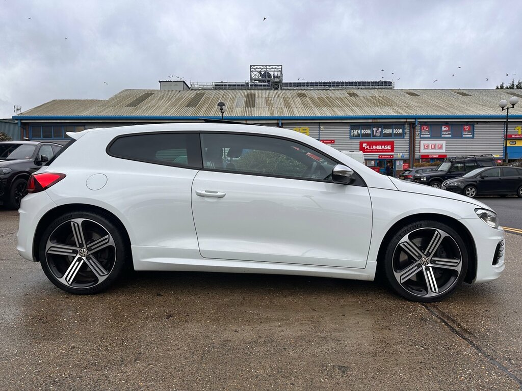 Volkswagen Scirocco 2.0 Tsi 280 Bluemotion Tech R S26RCO White #3