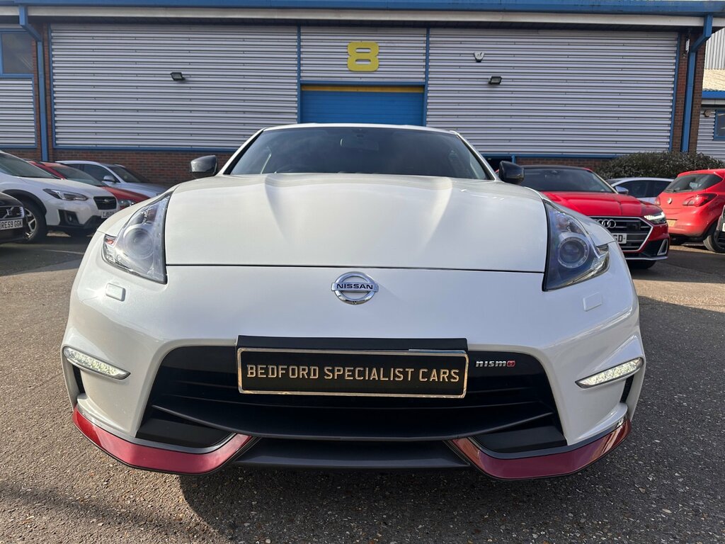 Nissan 370Z 3.7 V6 344 Nismo White #2