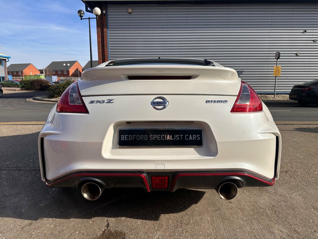 Nissan 370Z 3.7 V6 344 Nismo White #5