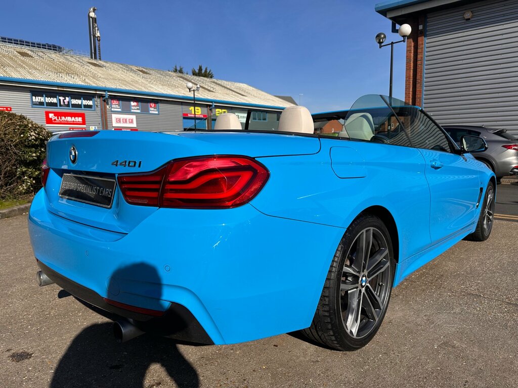 BMW 4 Series 440I M Sport Professional Media Blue #4