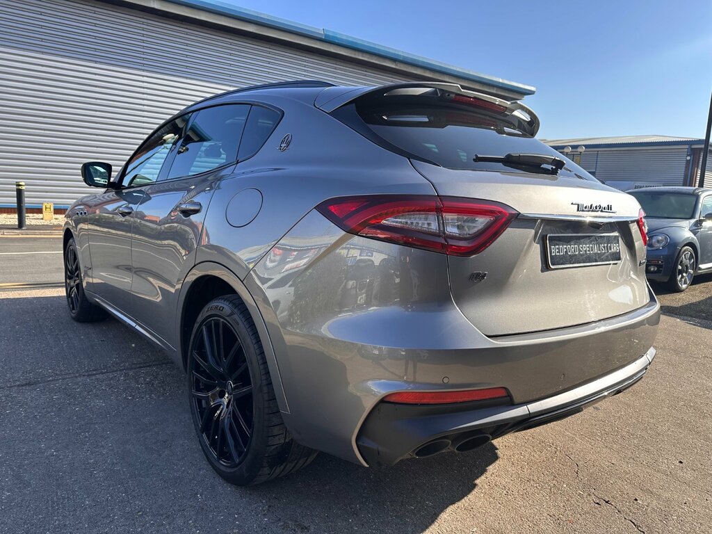 Maserati Levante V6 Gransport Grey #6