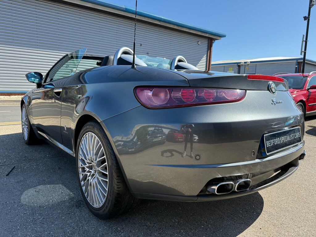Alfa Romeo Spider 3.2 V6 Jts Q4 Qtronic Grey #6